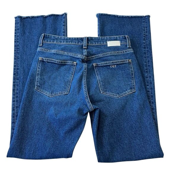 CQY Medium Wash Straight Leg Cut Jeans, 26 - Picture 4 of 11